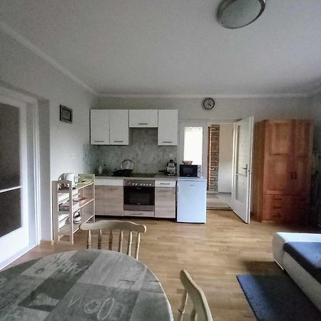 Bike&Night Apartment Baracska Ngoại thất bức ảnh