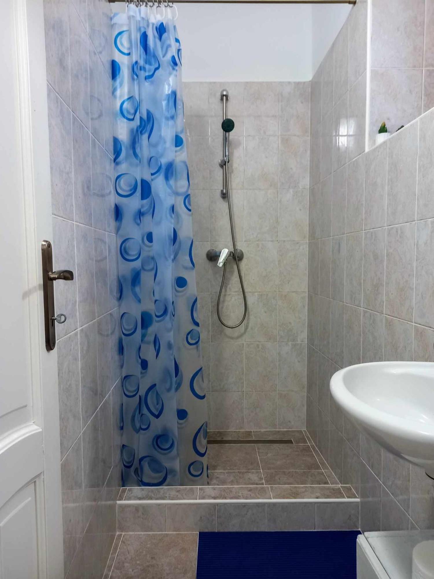 Bike&Night Apartment Baracska Ngoại thất bức ảnh